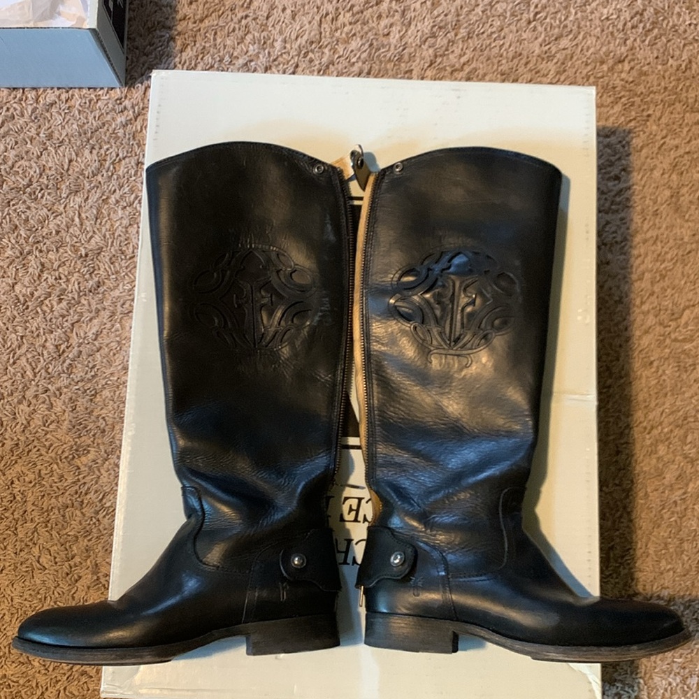 Frye Lindsay Logo Backzip black boots size 5.5 - Picture 4 of 12